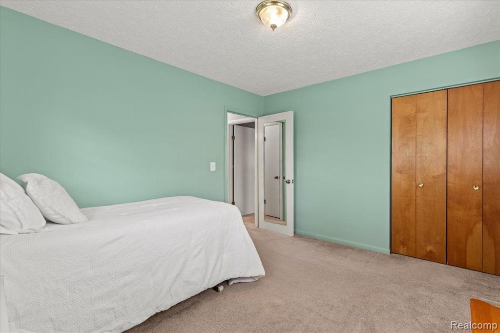 55 MINNETONKA Drive, Oxford, MI 48371 — Photo 22