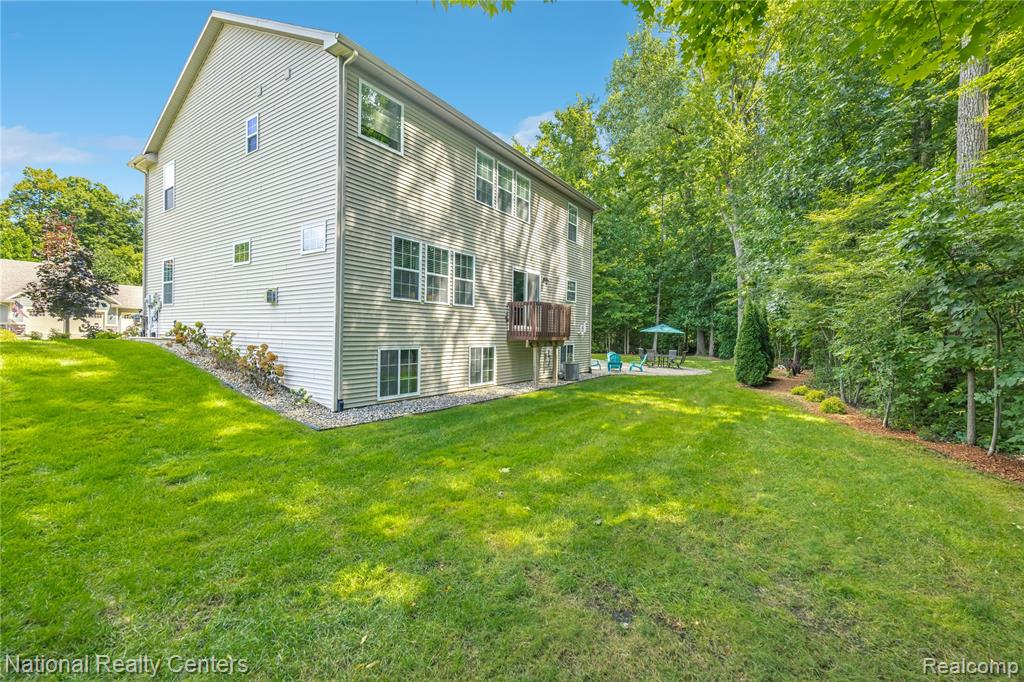 9760 Dornoch Trail, Brighton, MI 48114 — Photo 54