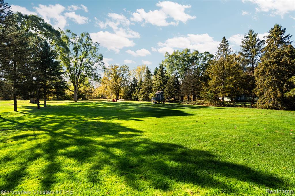 4301 Heatherwood Drive, Milford, MI 48381 — Photo 51