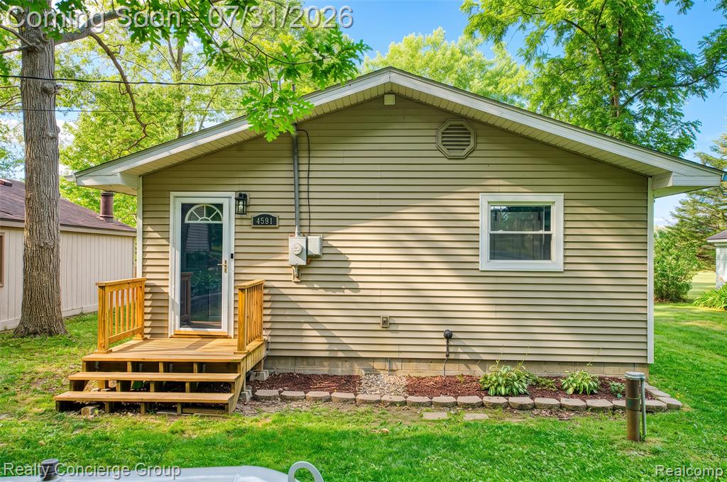 4591 Parker Drive, Howell, MI 48843