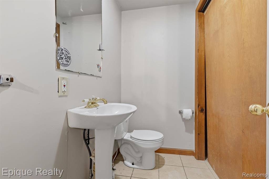 1526 Main Street, Snover, MI 48472 — Photo 15