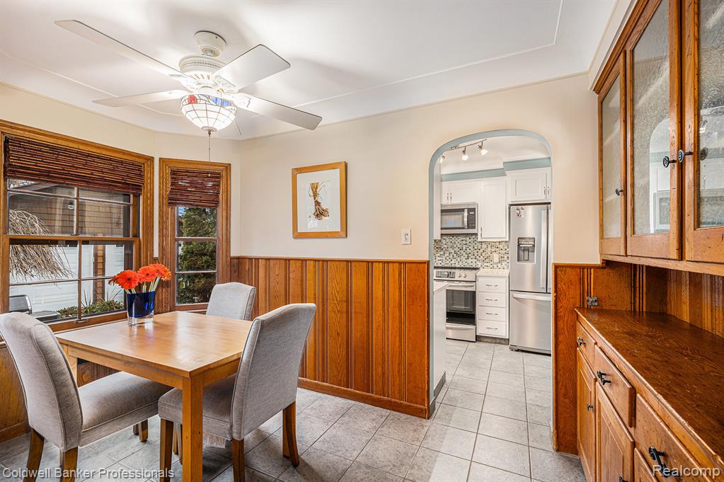 1358 Harvard Road, Grosse Pointe Park, MI 48230 — Photo 15