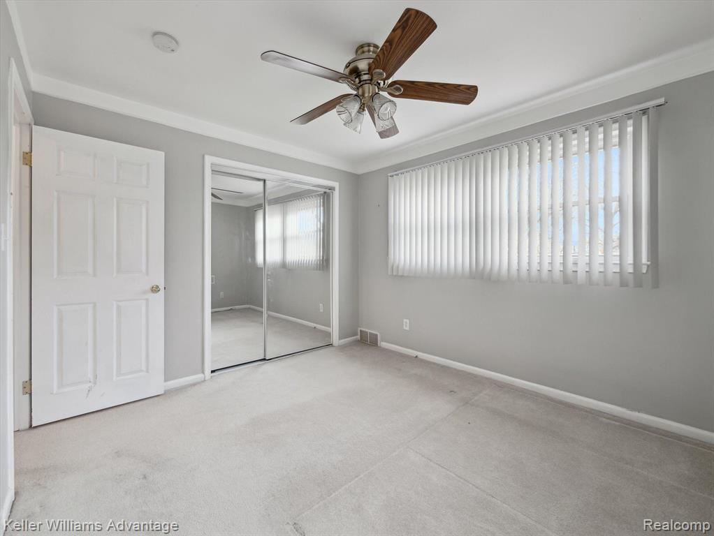 6634 HAWTHORNE Street, Garden City, MI — Photo 17