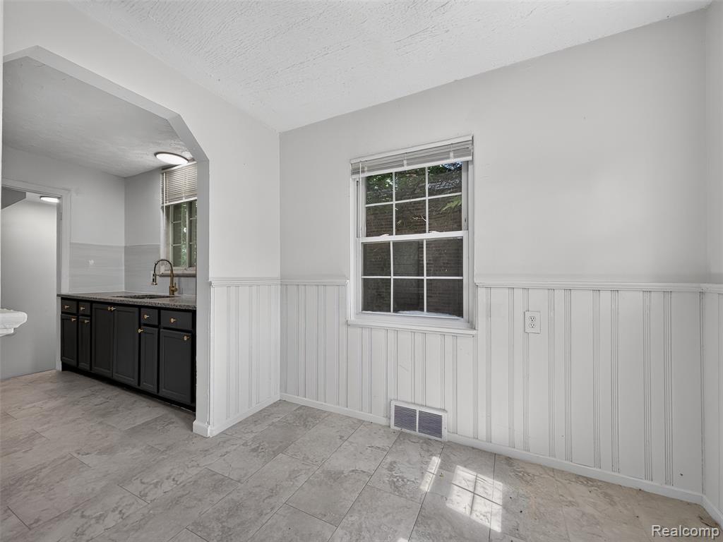 5234 Berkshire Street, Detroit, MI 48224 — Photo 35