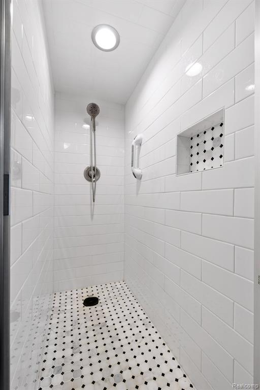 5010 Mallards Landing, Highland, MI — Photo 18