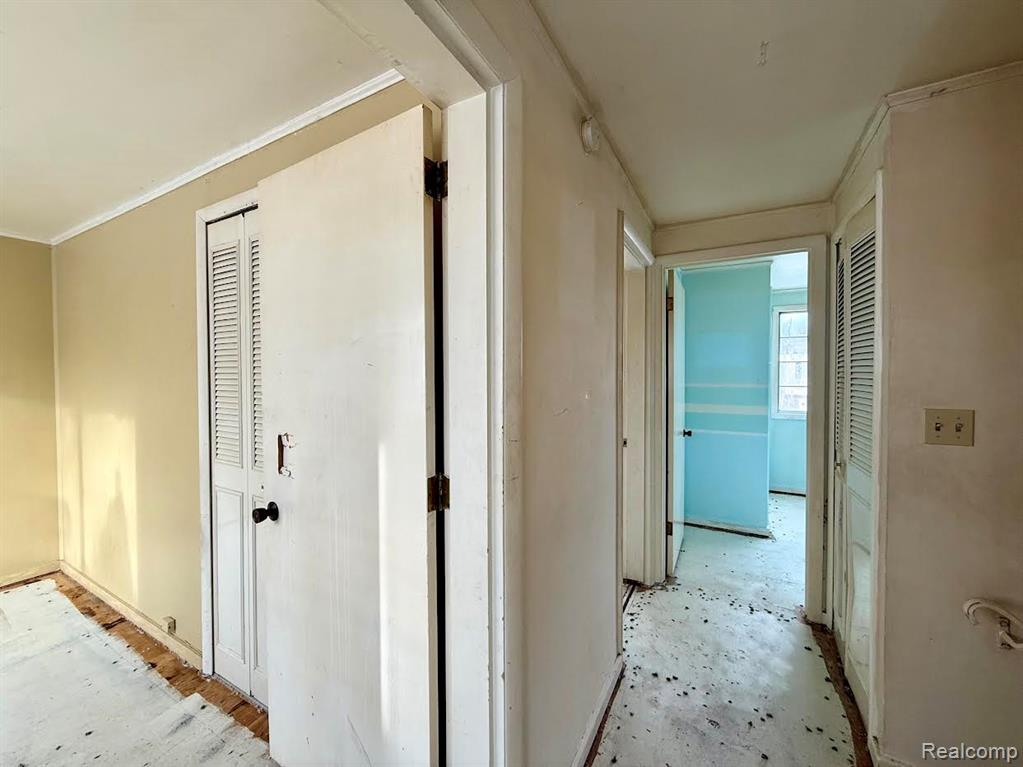 805 Estrada Drive, Belleville, MI 48111 — Photo 38