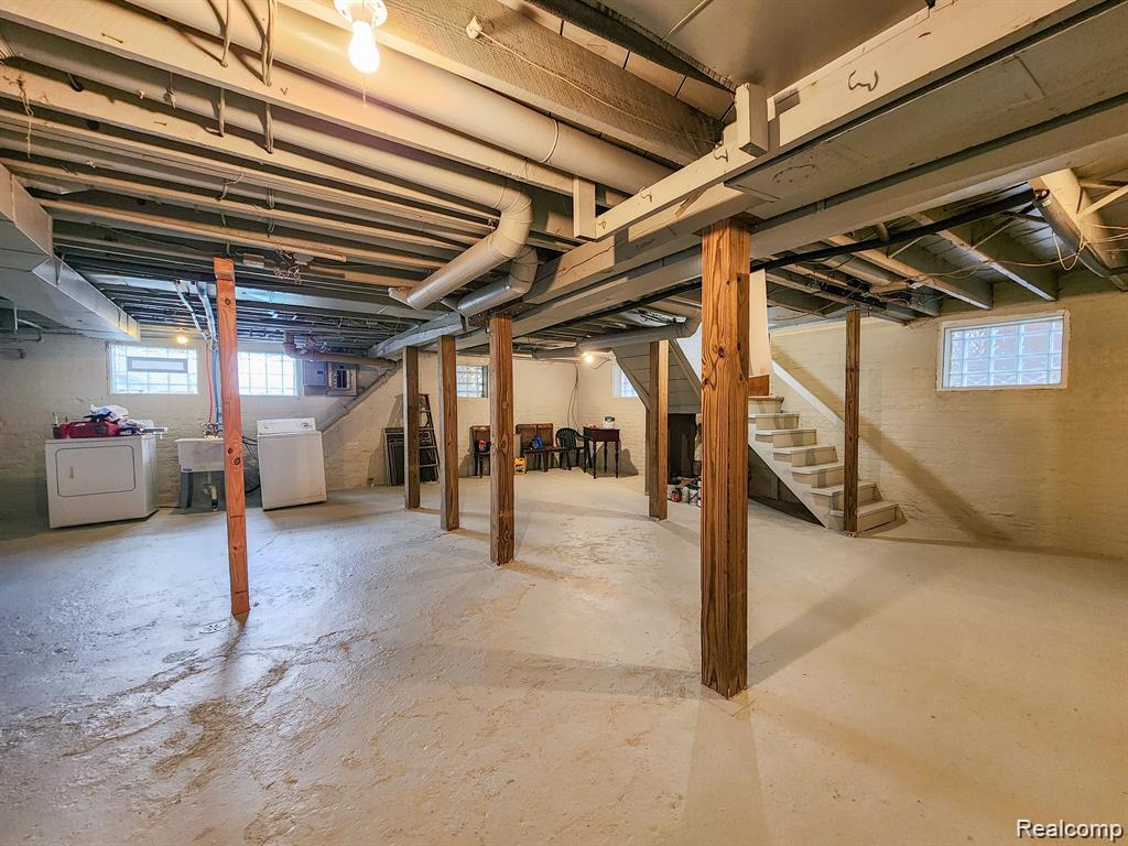 1612 Atkinson Street, Detroit, MI 48206 — Photo 46