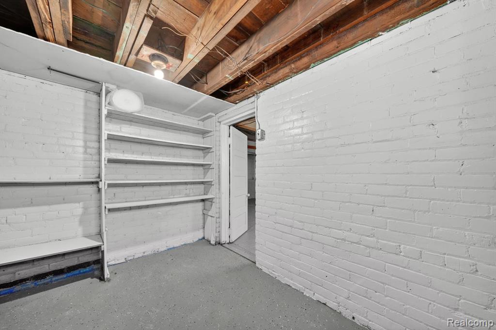2978 Evaline Street, Hamtramck, MI 48212 — Photo 39