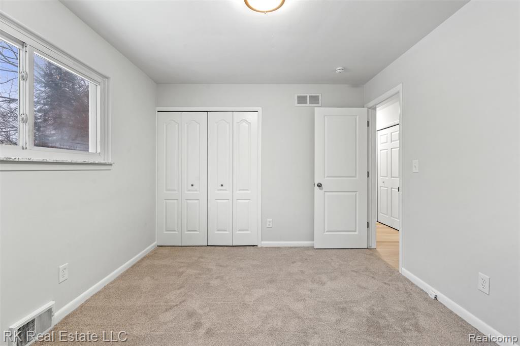 5558 Meadow Lane, Shelby Twp, MI 48316 — Photo 22