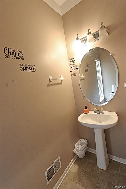 13218 MANTAUK, Belleville, MI 48111 — Photo 24