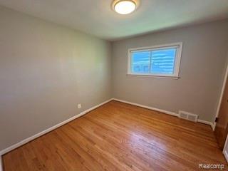 600 S MINERVA Avenue, Royal Oak, MI 48067 — Photo 8