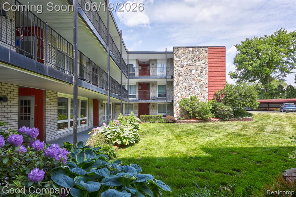 4345 Crooks Road, 4, Royal Oak, MI 48073 — Photo 30