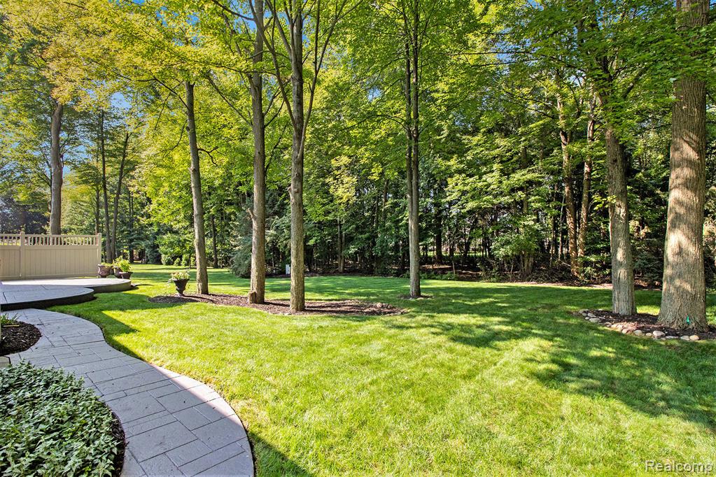 44293 La Domain Drive, Sterling Heights, MI 48314 — Photo 24