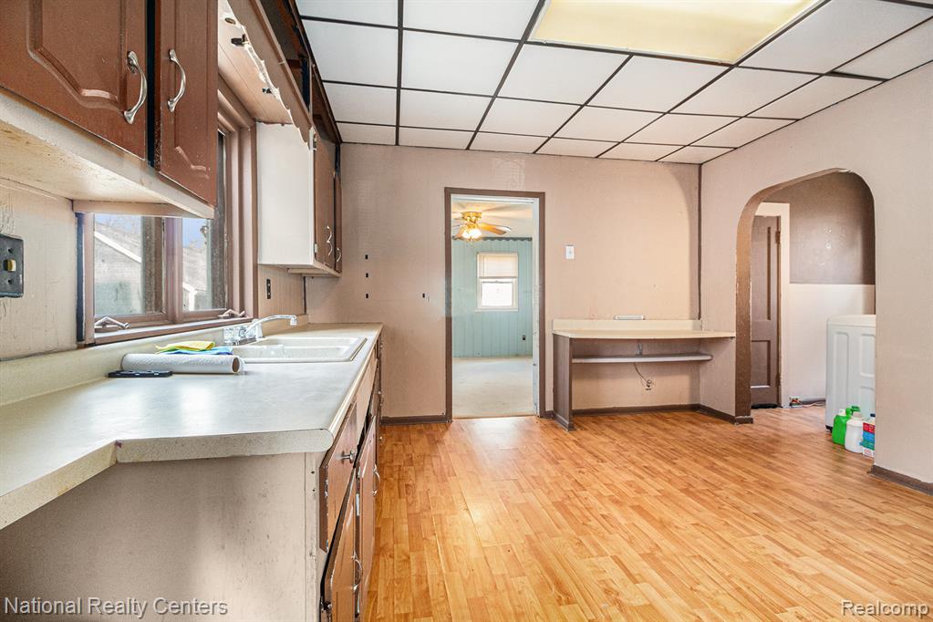 405 E 5th Street, Monroe, MI 48161 — Photo 6