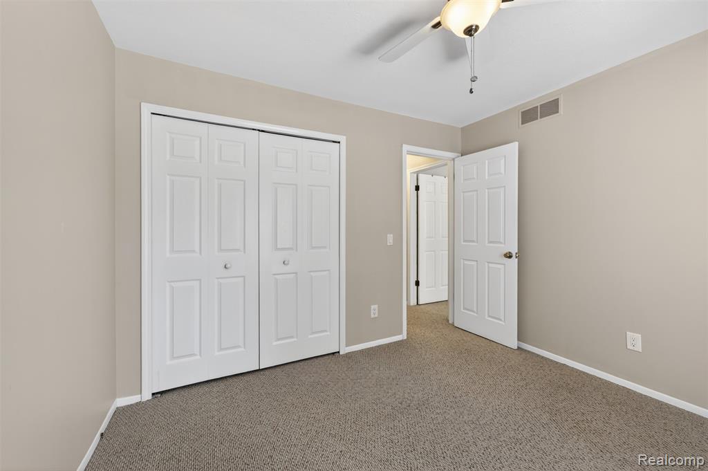 1484 Leisure Drive, Flint, MI 48507 — Photo 35