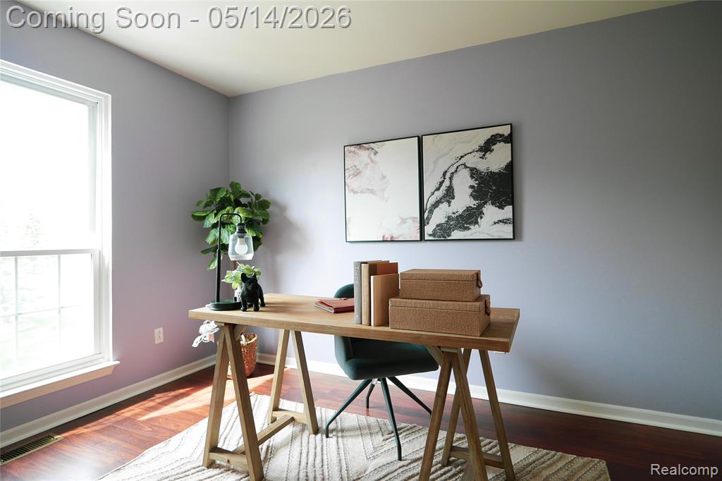 12201 Chesapeake Circle, Walled Lake, MI 48390 — Photo 11