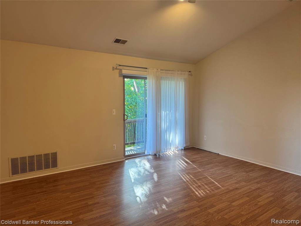 41022 Rose Lane, Clinton Twp, MI 48036 — Photo 10