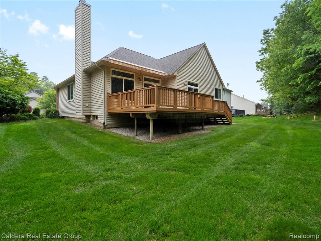 9862 Tioga Trail, Pinckney, MI 48169 — Photo 46