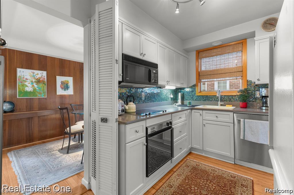 701 N Melborn Street, Dearborn, MI 48128 — Photo 7