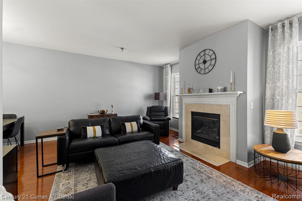 25445 Saint James, Southfield, MI 48075 — Photo 17