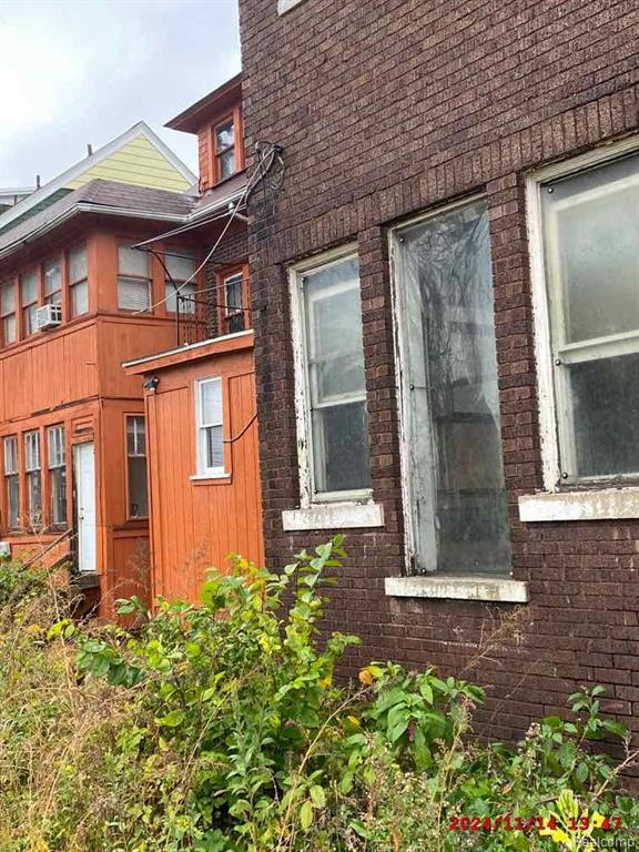 1129 ATKINSON Street, Detroit, MI 48202 — Photo 9