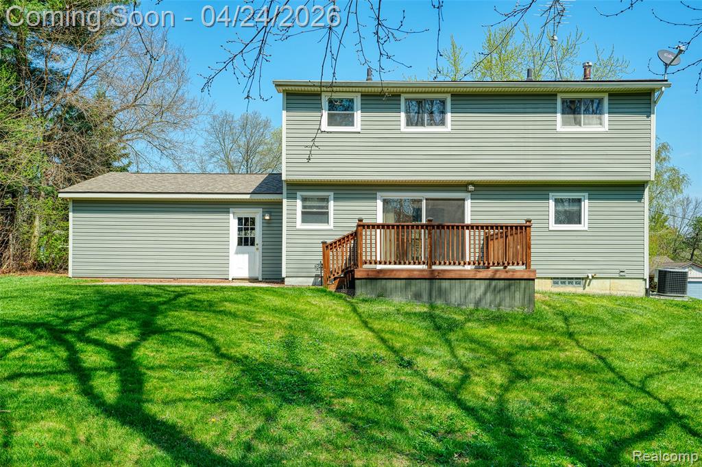 6056 Superior Drive, Brighton, MI 48116 — Photo 4