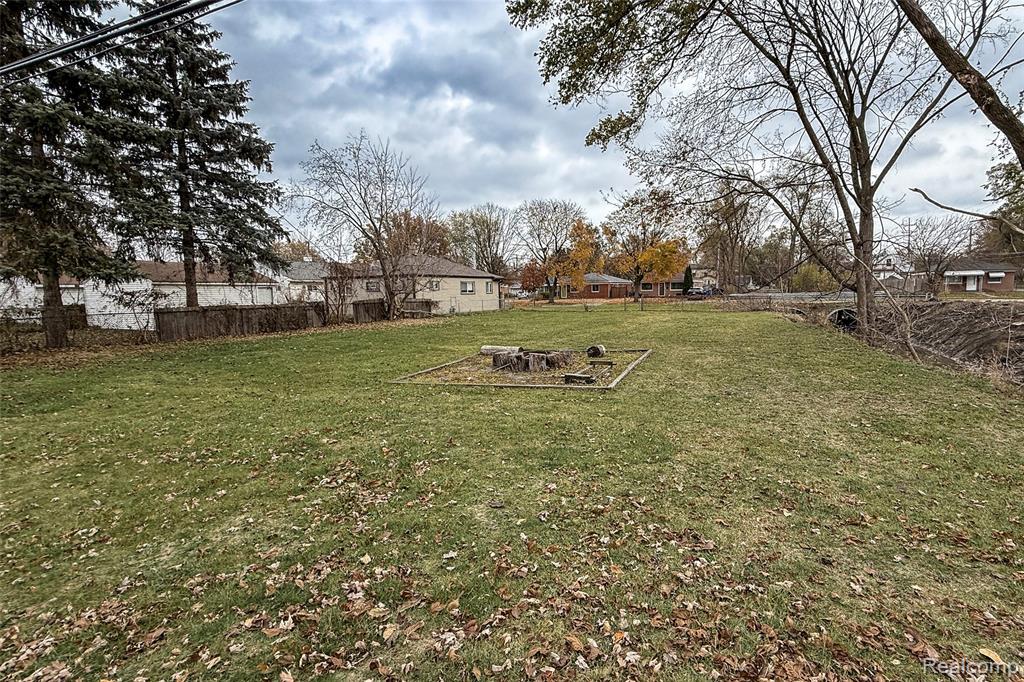 5381 Merrick Street, Dearborn Heights, MI 48125 — Photo 43