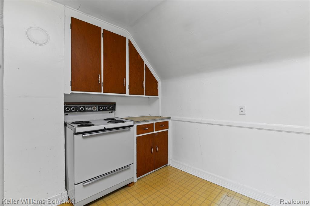8151 Dayton Street, Detroit, MI 48210 — Photo 30