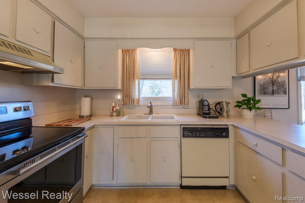 64549 LIMERICK Lane, Washington, MI 48095 — Photo 14