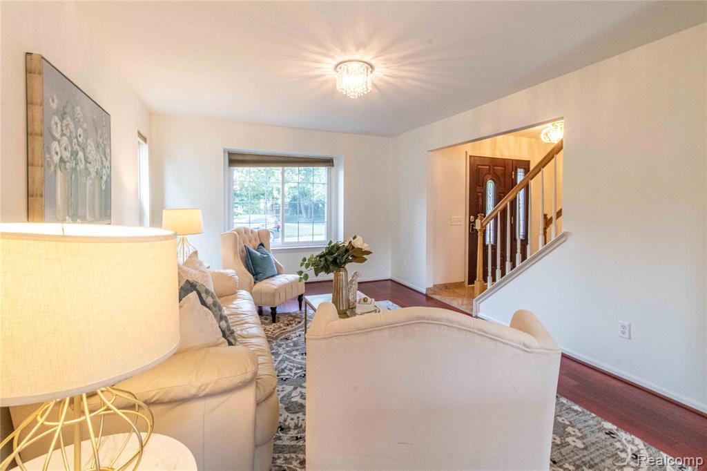 47302 Butler Lane, Novi, MI — Photo 9