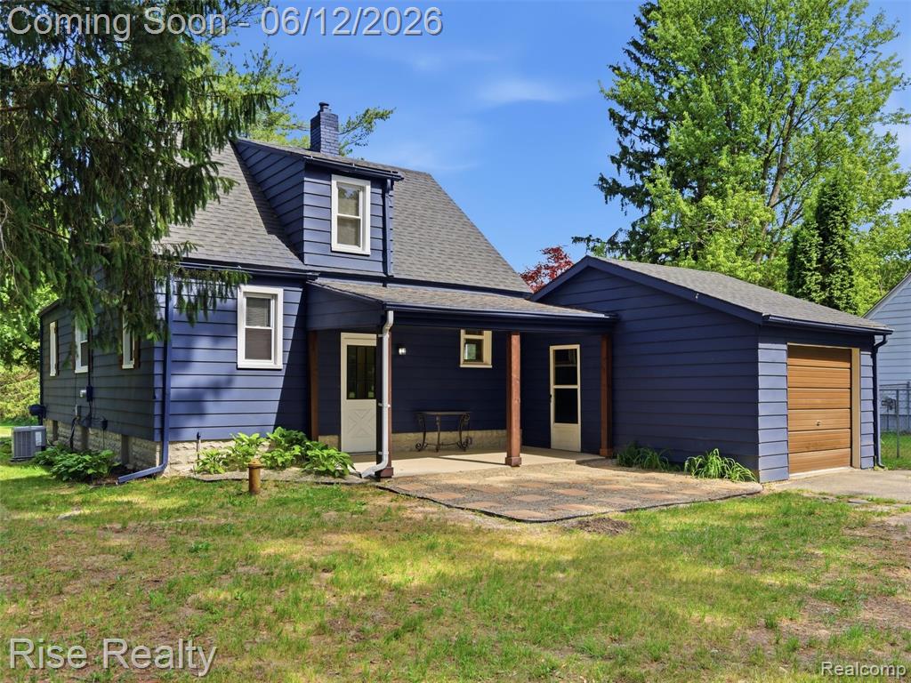 2449 N Genesee Road, Burton, MI 48509 — Photo 2