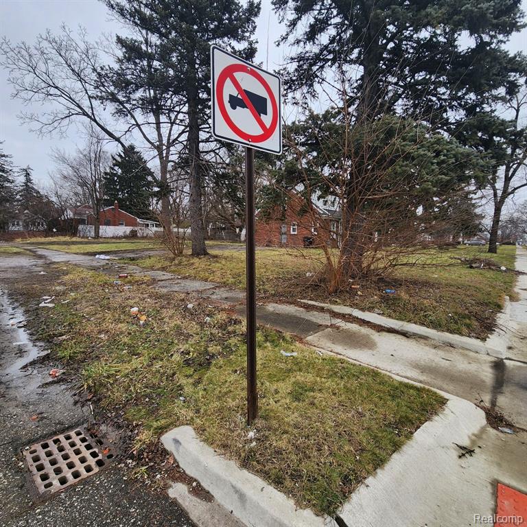 15778 SOUTHFIELD, Detroit, MI 48223 — Photo 3