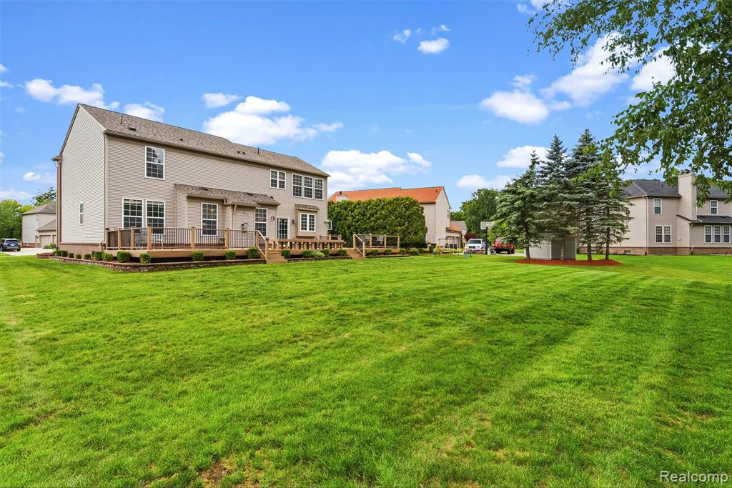 6323 Moonstone Drive, Grand Blanc, MI 48439 — Photo 53