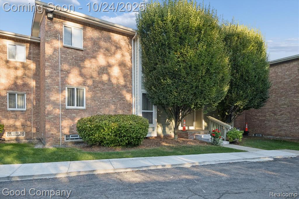 745 Randolph Street, 223, Northville, MI 48167 — Photo 35