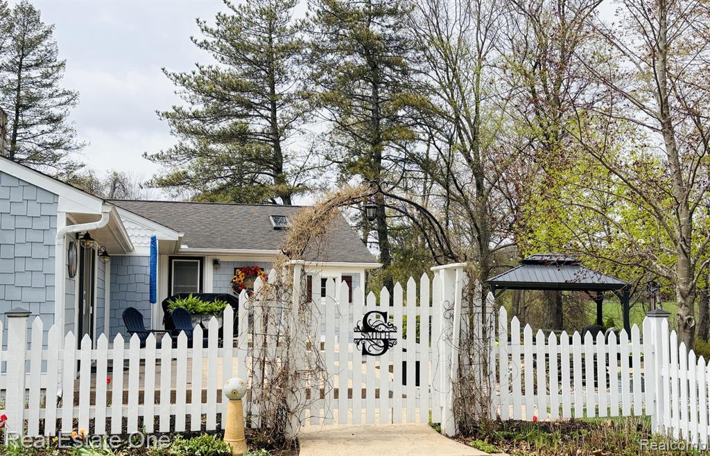 4203 Hough Road N, Dryden, MI 48428 — Photo 52