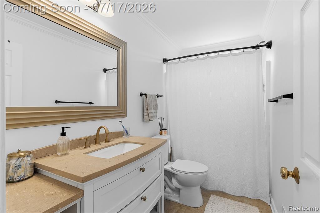 2496 Stockbridge Street, Burton, MI 48509 — Photo 18