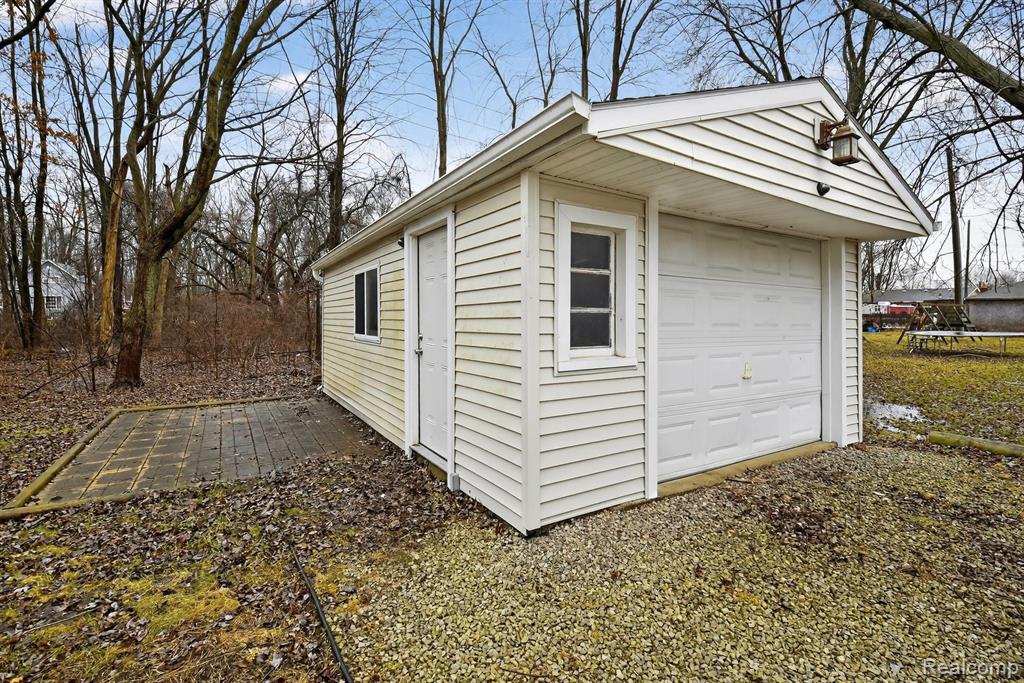 146 Virginia Street, Carleton, MI 48117 — Photo 27