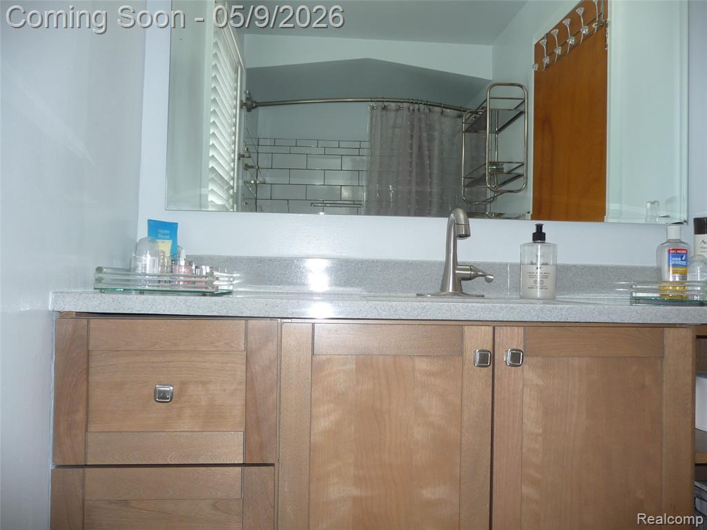 17360 Westmoreland Road, Detroit, MI 48219 — Photo 29