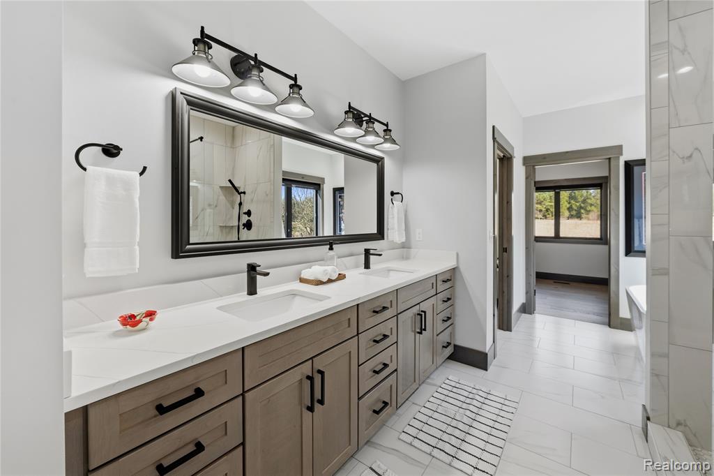 1920 Woodcreek Drive, Brighton, MI 48114 — Photo 20