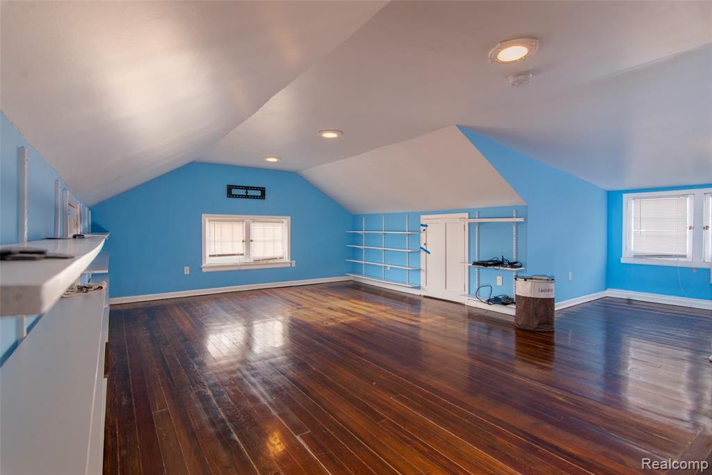 22 Edison Street, Detroit, MI 48202 — Photo 36