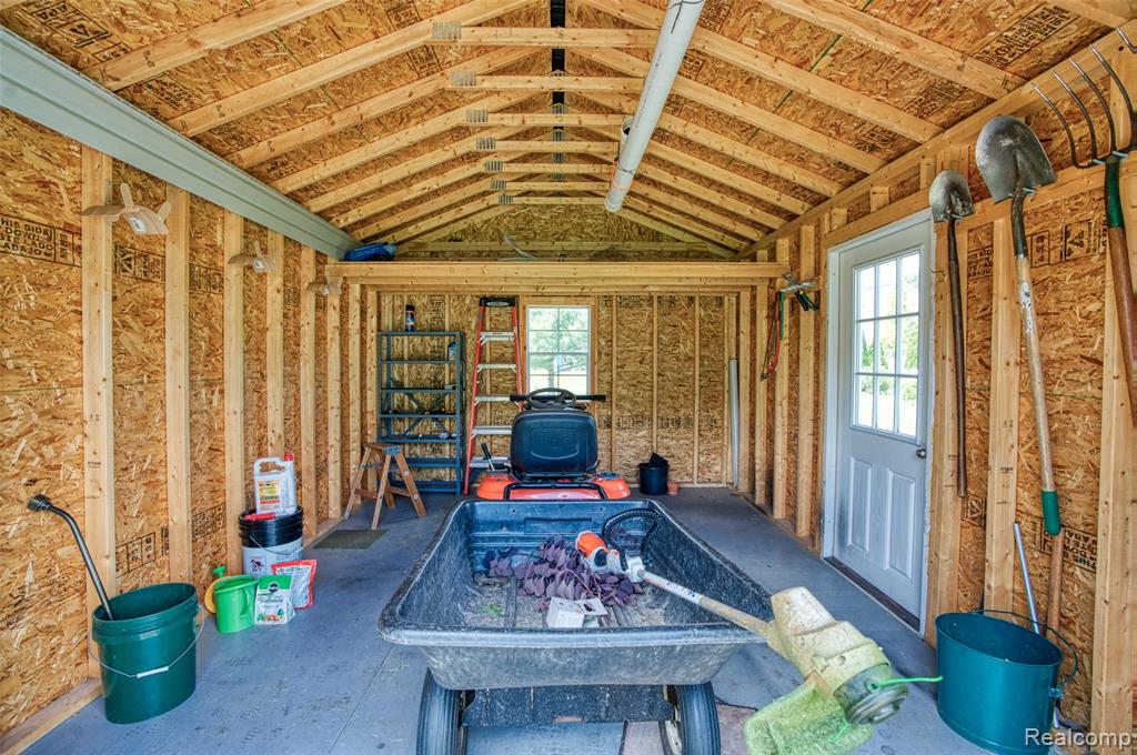 7701 Hidden Circle Drive, Byron, MI 48418 — Photo 21