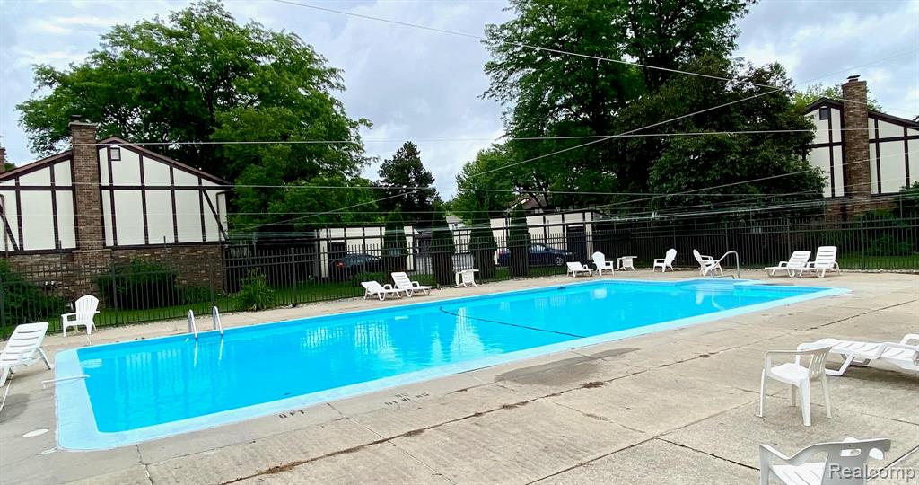 6160 Innkeepers Court, 69, East Lansing, MI 48823 — Photo 24