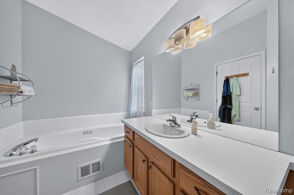827 Westbrooke Drive, South Lyon, MI 48178 — Photo 25