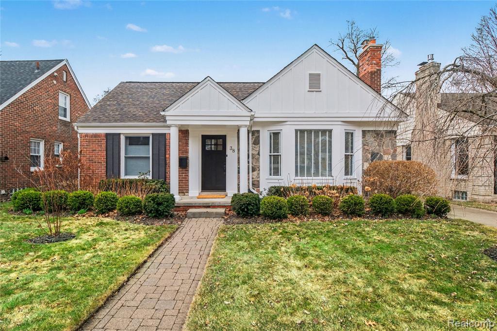 38 Maplefield Road, Pleasant Ridge, MI — front exterior