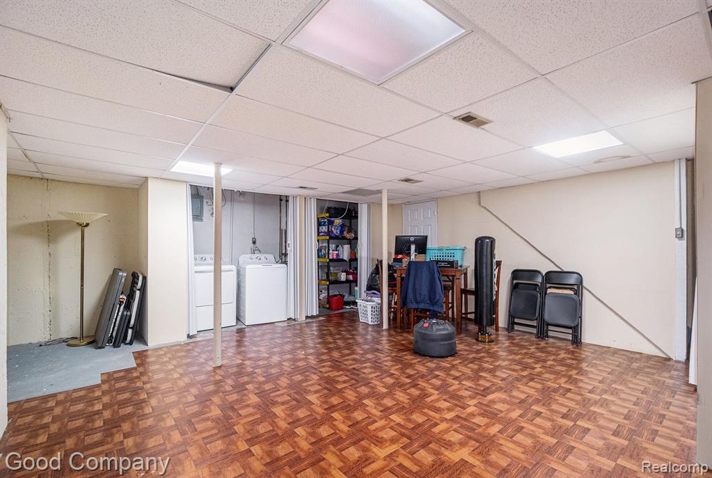 24911 AUBURN Lane, 24, Southfield, MI 48033 — Photo 16