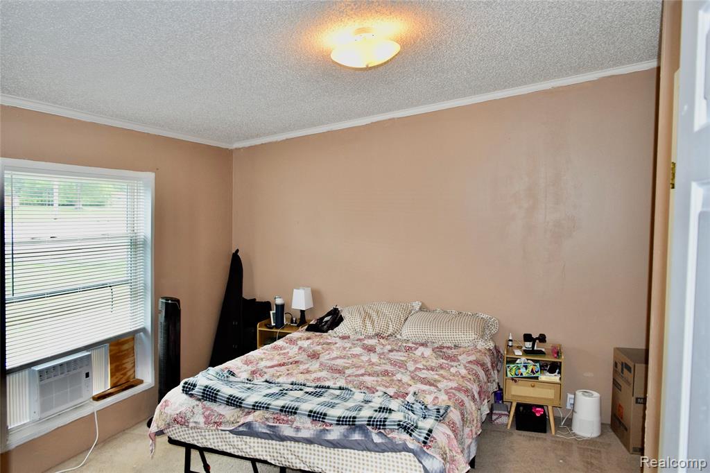 2140 S Dye Road, Flint, MI 48532 — Photo 7