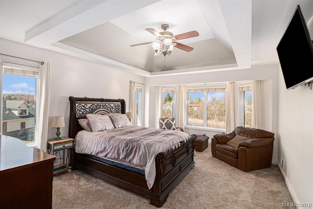490 Hunters Crest Drive, Saline, MI 48176 — Photo 13