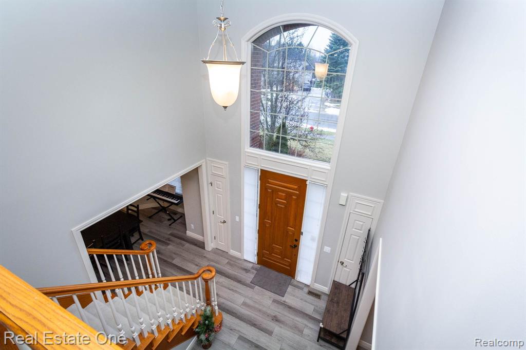 6536 Chatham Circle, Rochester Hills, MI 48306 — Photo 21