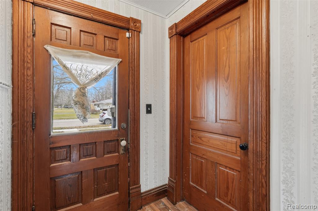 502 E Logan Street, Tecumseh, MI 49286 — Photo 2