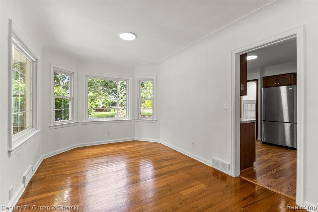 594 Hartsough Street, Plymouth, MI 48170 — Photo 10